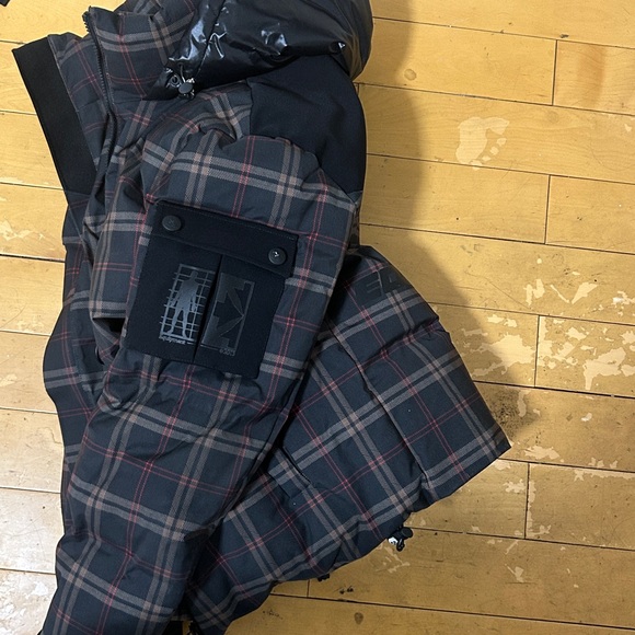 Off White Jacket - Picture 3 of 6